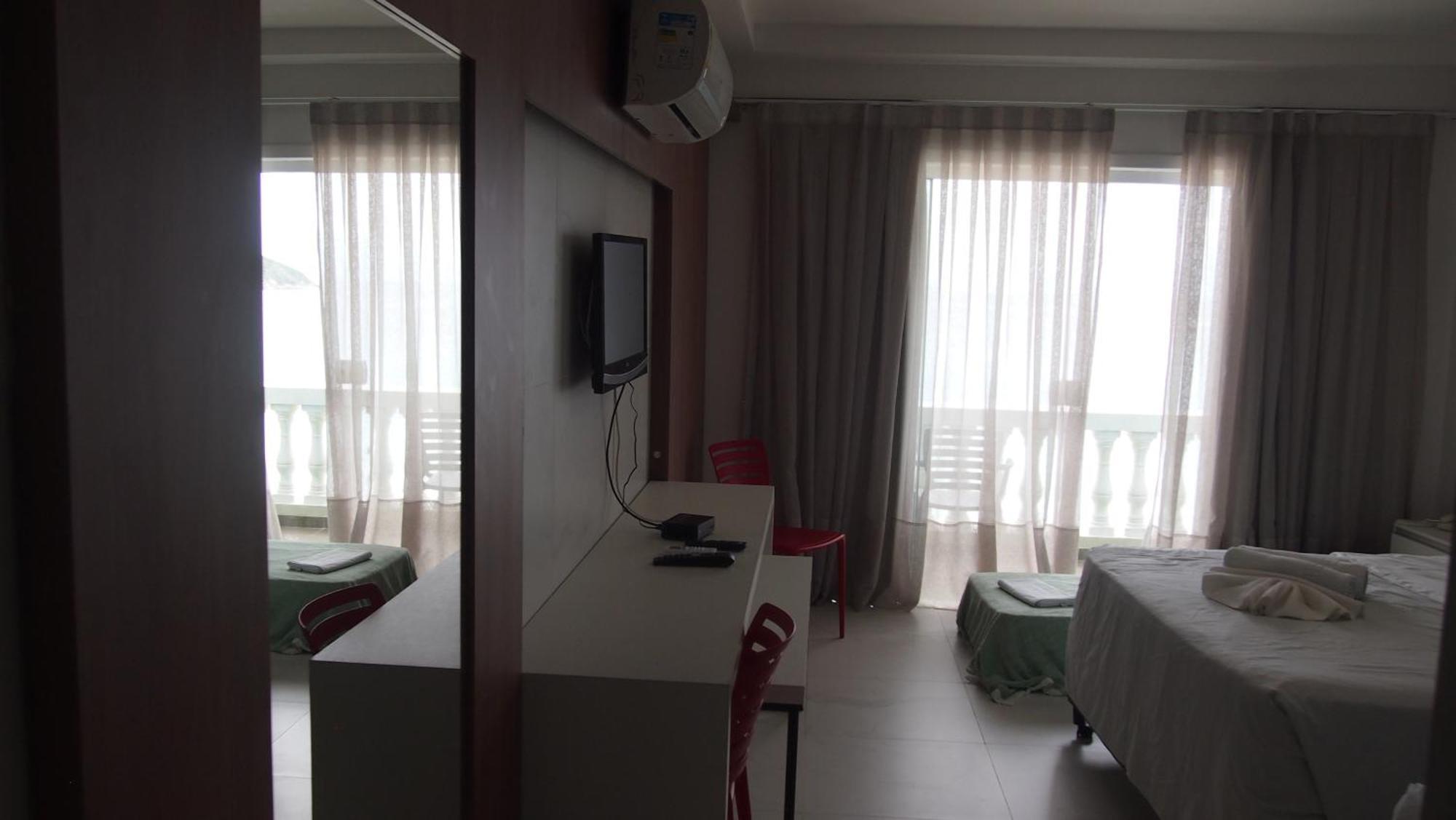 אריאל דו קאבו Ocean View Hotel מראה חיצוני תמונה